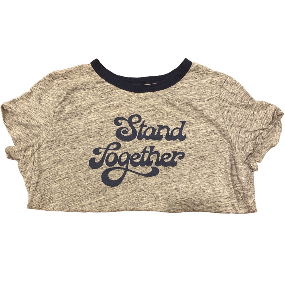 Old Navy t shirt